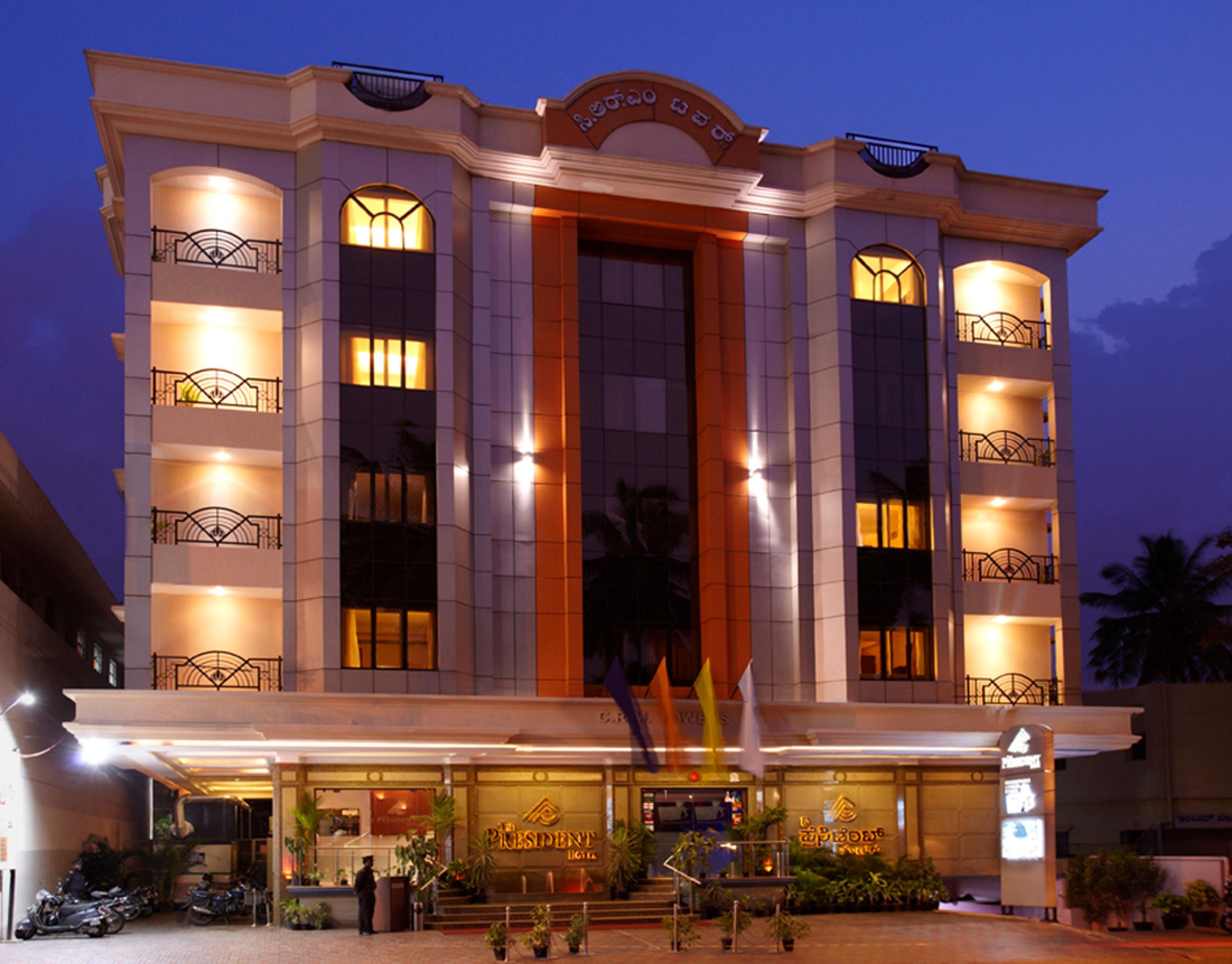 The President Hotel Bangalore Exterior photo